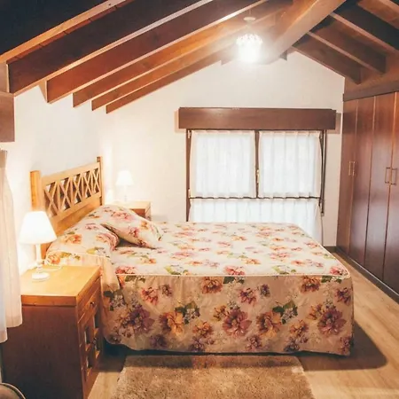 La Casina Appartement Onís Buitenkant foto